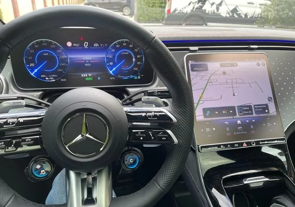 Mercedes-Benz EQE cena 373000 przebieg: 5500, rok produkcji 2022 z Poznań małe 37